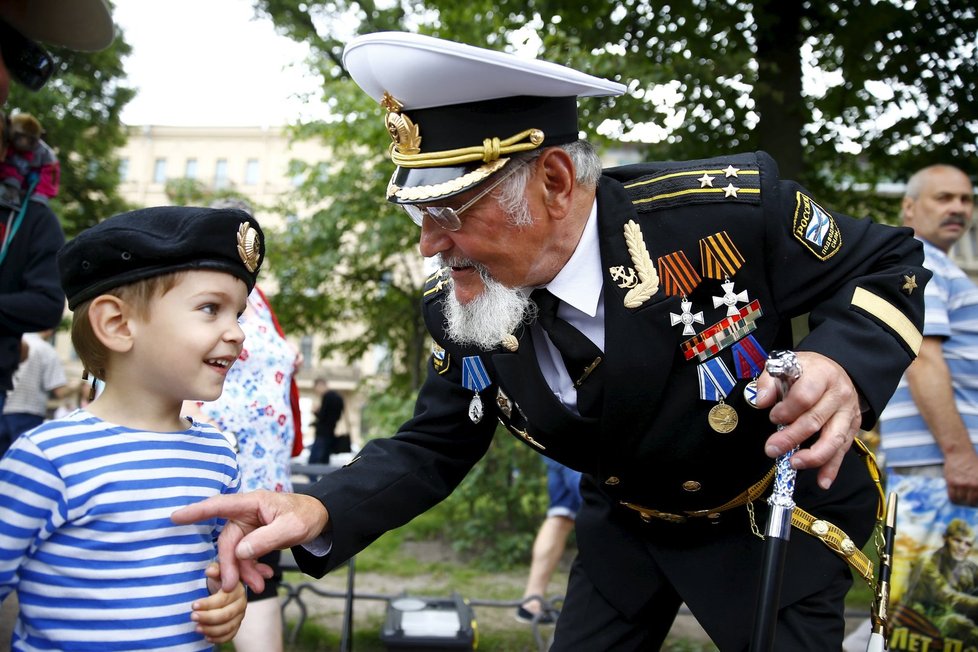 Slavili mladí i staří.