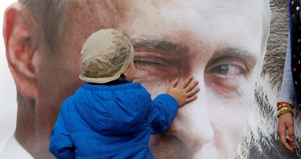 Putin dostává od Rusů za uši. Popularita prezidenta letí dolů kvůli penzijní reformě