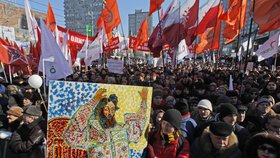 Moskva se otřásla pod dalšími protesty proti znovuzvolení Vladimira Putina. Nedosáhly však takové razance jako ty únorové