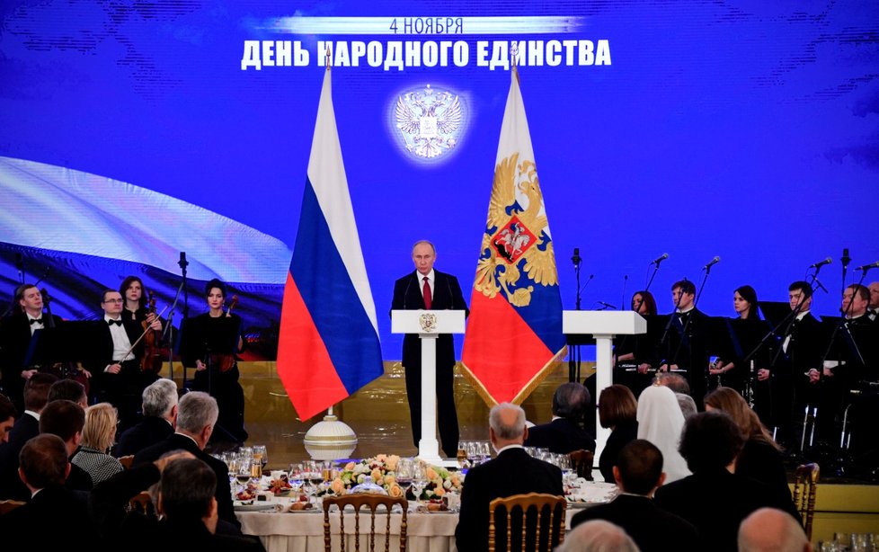 Putinova řeč při předávání státních vyznamenání v Kremlu