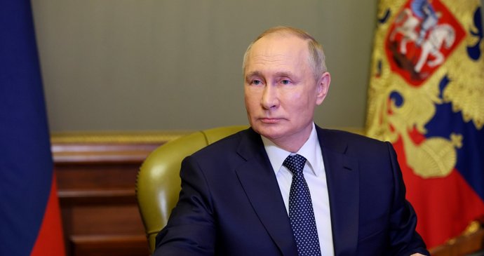 Putin dělá chyby, vojáci jsou vyčerpaní a bez munice, Rusové mají ohromné náklady, říká šéf zpravodajců