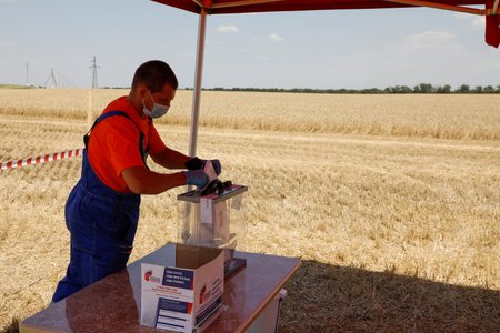 V Rusku končí referendum, Putinovi prodlouží léta v Kremlu, (01.07.2020).