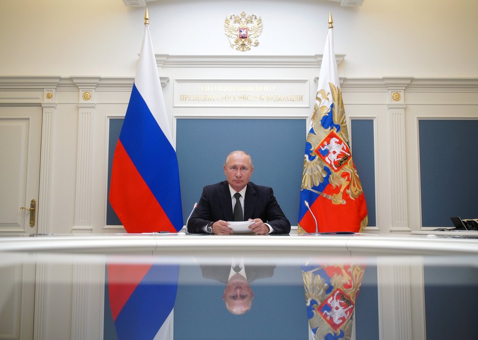 V Rusku končí referendum, Putinovi prodlouží léta v Kremlu. (01.07.2020)