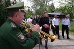 Pohřeb ruského vojáka, který padl na Ukrajině (26. 5. 2022).