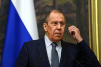 Rusko Ukrajinu nenapadlo, tvrdí Lavrov. Válečné zločiny popřel jako „lži“