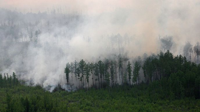 Lesní požáry na Sibiři v červnu 2020. 