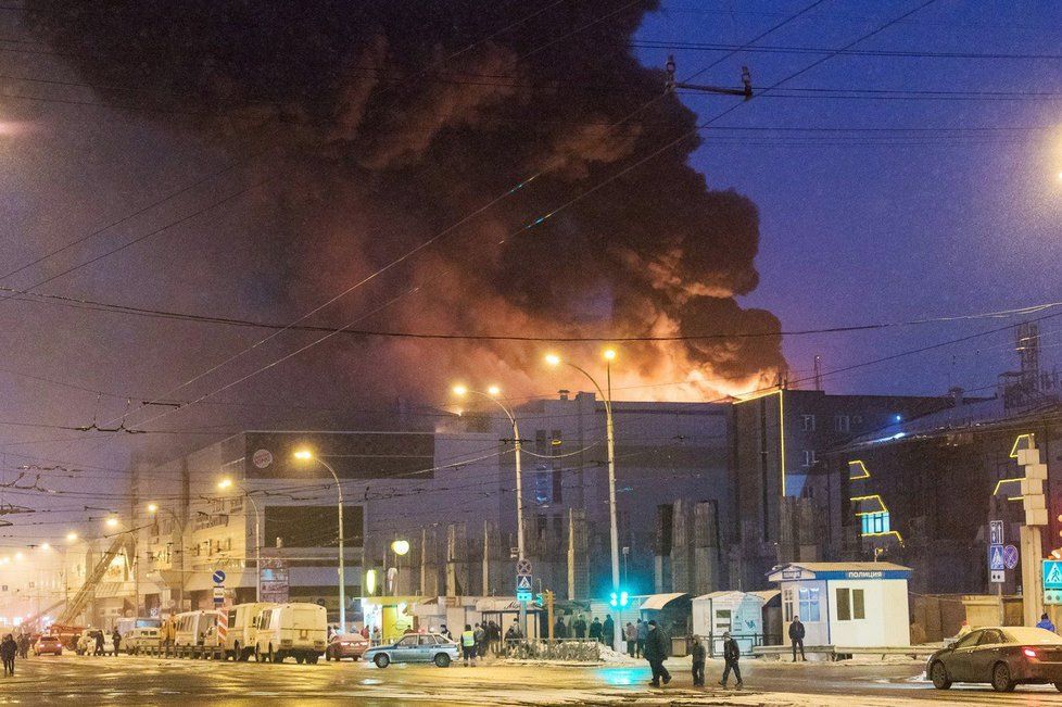 Požár obchodního centra v sibiřském městě Kemerovo