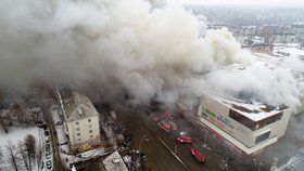 Požár obchodního centra v sibiřském městě Kemerovo