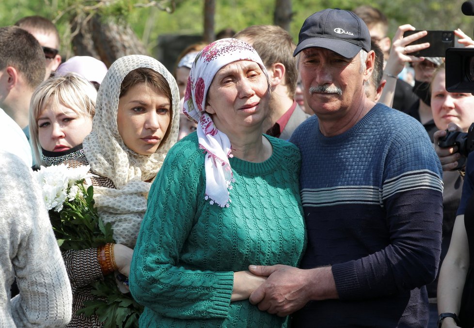 Státní smutek po střelbě ve škole v ruské Kazani, (12.05.2021).