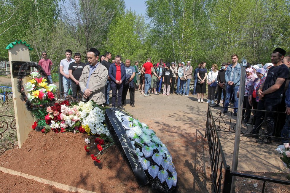 Státní smutek po střelbě ve škole v ruské Kazani, (12.05.2021).