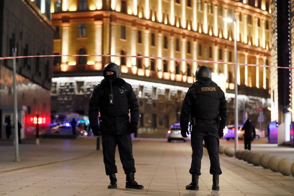 V budově ústředí ruské tajné služby FSB se střílelo.