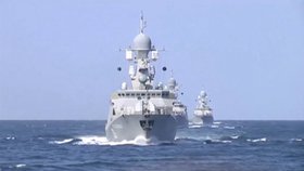 Do bojů proti islamistům Moskva nasadila námořnictvo.