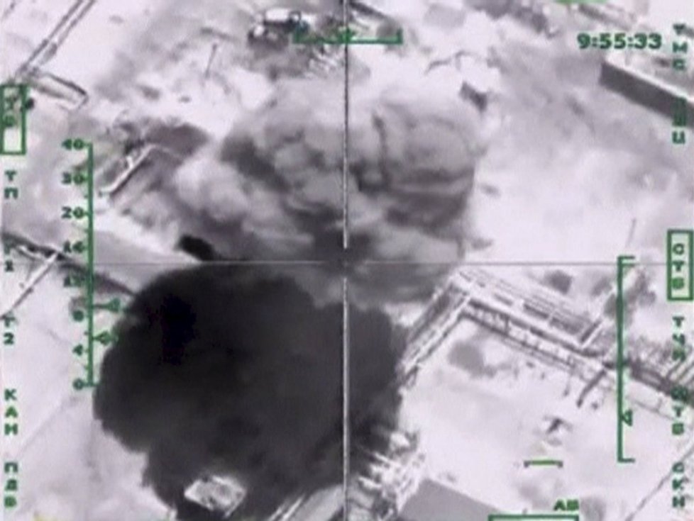 Ruské bombardování petrochemických závodů pod kontrolou ISIS
