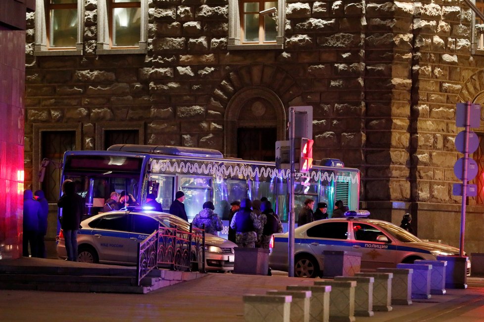 Útočníci stříleli v budově ruské tajné služby v Moskvě