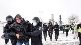 Protesty proti invazi Ukrajiny v Rusku (6. 3. 2022)