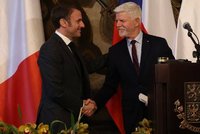 Macron se v Praze shodl s Pavlem: Rusko nesmí vyhrát! Čím ho pohostili na Hradě?