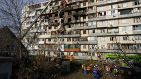 Následky ruského útoku na Kyjev (14. 11. 2025)