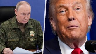 Ruská ponorka u sankcionovaného tankeru. Moskva kryje loď sledovanou USA Ruská ponorka u sankcionovaného tankeru. Moskva kryje loď sledovanou USA