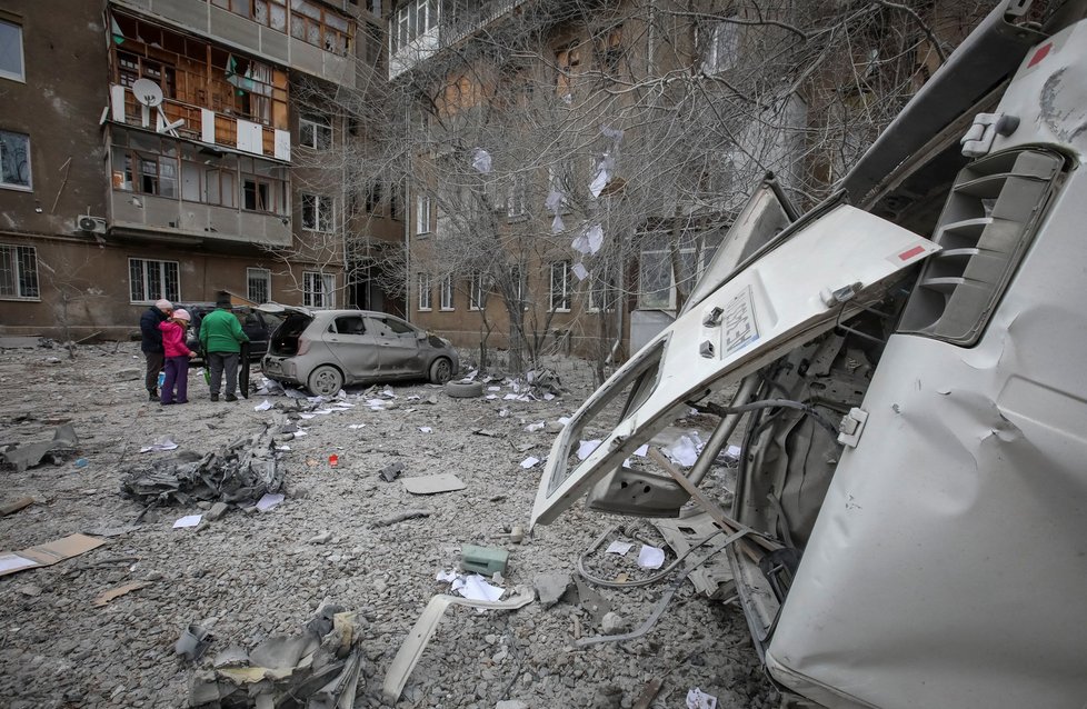 Ruské útoky na Ukrajinu: Zasažený Charkov (8. 12. 2023)