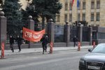 Ruští extremisté kvůli Koněvovi napadli velvyslanectví ČR v Rusku