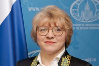 Česko bez Putinova velvyslance: Odveta Prahy aneb kde se zasekla Ponomarevová a co se o ní ví?