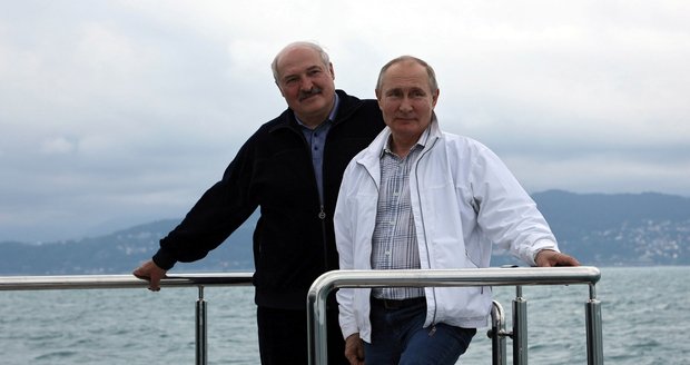 Spekulace o Putinově duševním i fyzickém zdraví: Je ve skvělé kondici, tvrdí Lukašenko