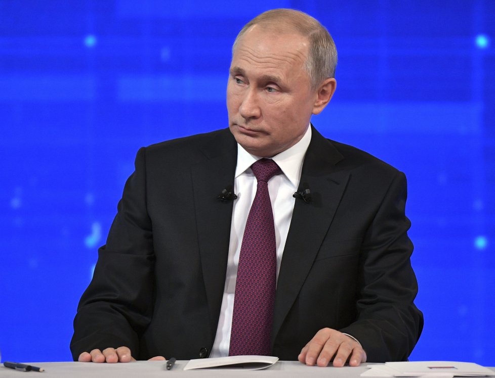 Vladimir Putin během každoroční besedy, (20.06.2019).
