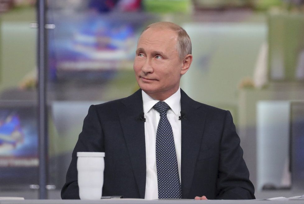 Ruský prezident Vladimir Putin při vysílání každoroční besedy