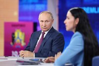 Putin zrušil tradiční televizní debatu s národem. Kvůli zdraví, nebo neúspěchům války?