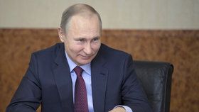 Ruský prezident Vladimir Putin svoji vinu na otravě Skripala a jeho dcery odmítá