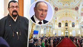Putinova pompézní inaugurace: Pátá přísaha a herci či zpěváci. Dorazil i Steven Seagal