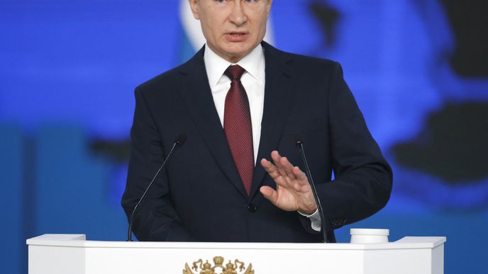 Ruský prezident Vladimir Putin pozastavil platnost smlouvy o likvidaci raket, byla to reakce na USA