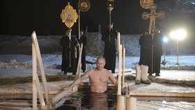Vladimir Putin u tverského jezera Seliger