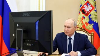 Volby v Rusku: Cirkus s drony nad hlavou, ze kterého si Putin udělá mandát pro další válku Volby v Rusku: Cirkus s drony nad hlavou, ze kterého si Putin udělá mandát pro další válku