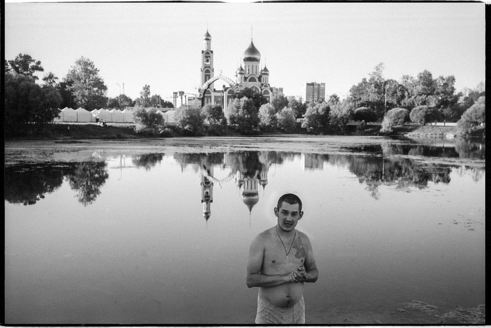Ruský fotograf Barabakaa a jeho tmavé i drsné snímky odvrácené strany Ruska.