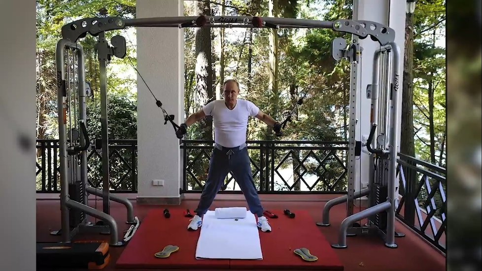 Vladimir Putin miluje módu a drahé modely.