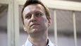 Ruský opoziční vůdce Alexej Navalnyj podle některých zdrojů ve vězení umírá. Kritik Kremlu drží už přes tři týdny hladovku a jeho zdravotní stav je prý kritický.