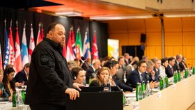 Předseda Verchovné rady Ukrajiny Ruslan Stefančuk na parlamentním summitu Krymské platformy v Praze (24. 10. 2023).