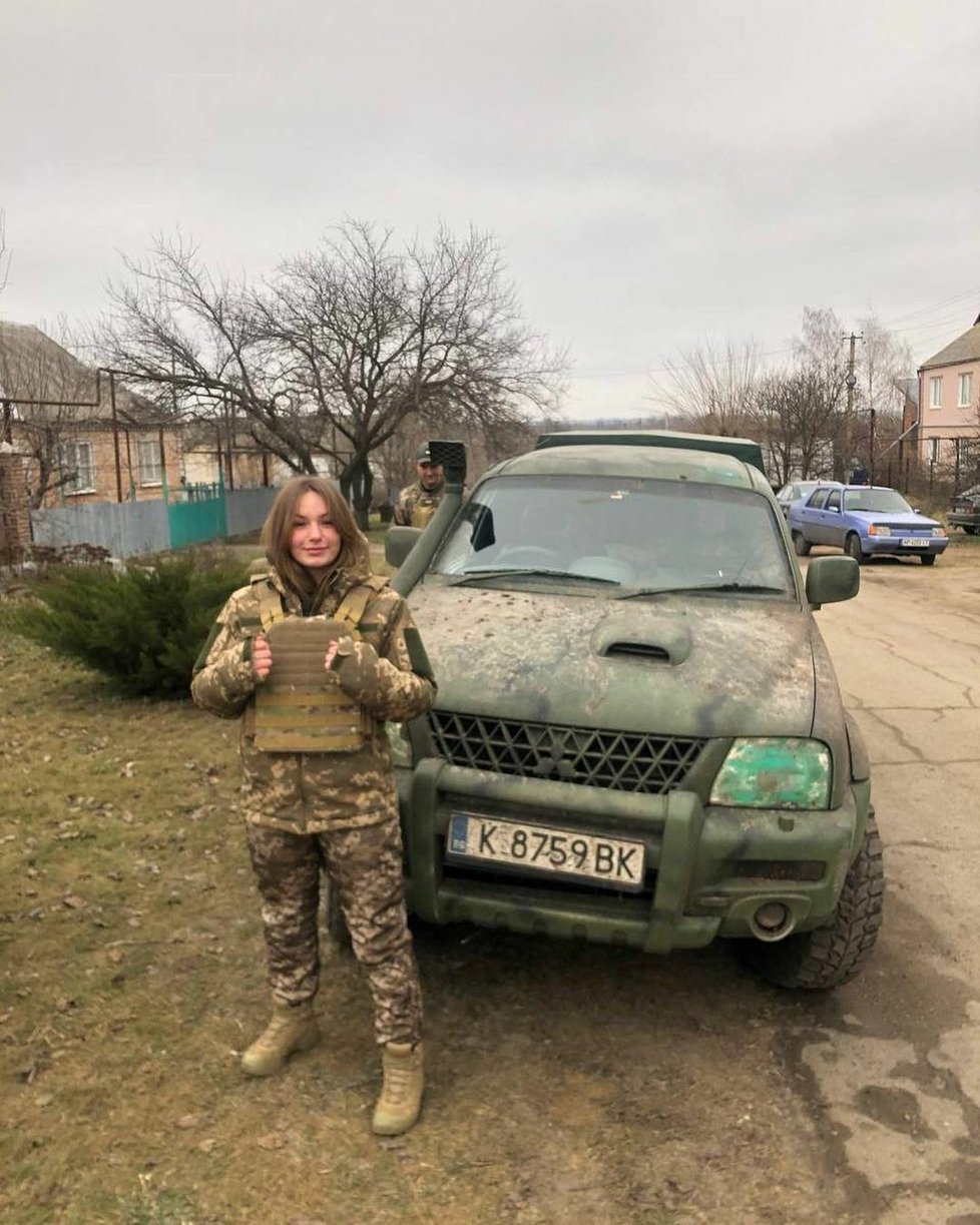 Ruslana Danilkinová dobrovolně šla k frontě.