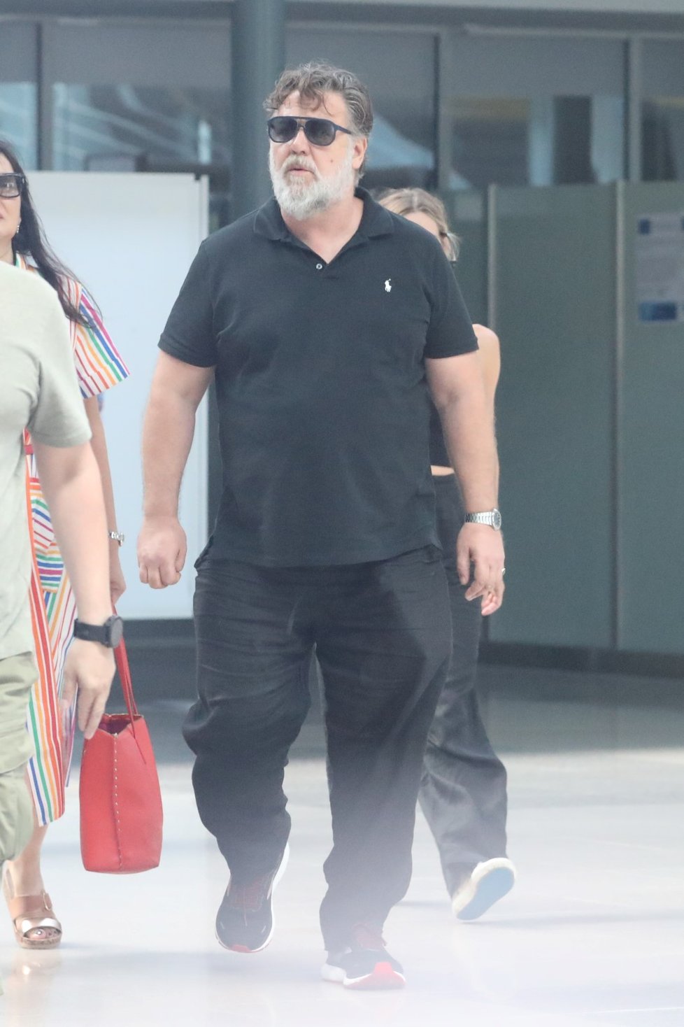 Russell Crowe dorazil do Varů.