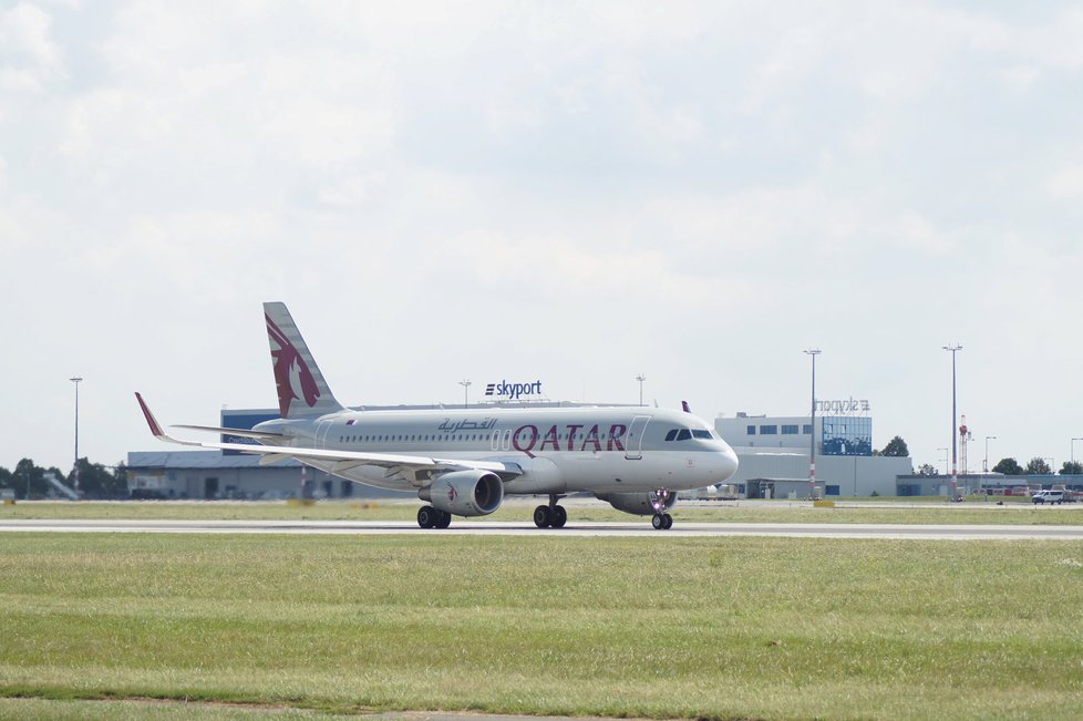 Qatar Airways, Airbus A320