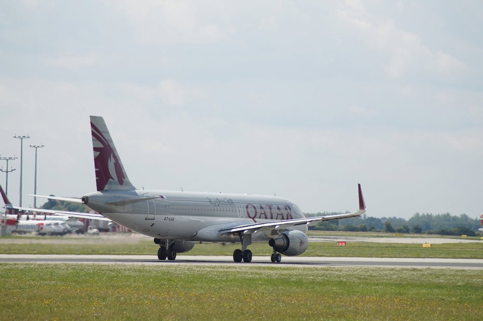 Qatar Airways, Airbus A320