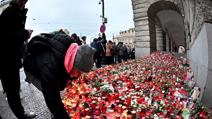 Hlava to nebere, a protože střelec z Prahy je po smrti, mnohé otázky zůstanou navždy otevřené