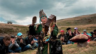 Křik šamana. Fotograf Reflexu Stanislav Krupař se vrátil ze Sibiře, kde dokumentuje obnovu šamanismu