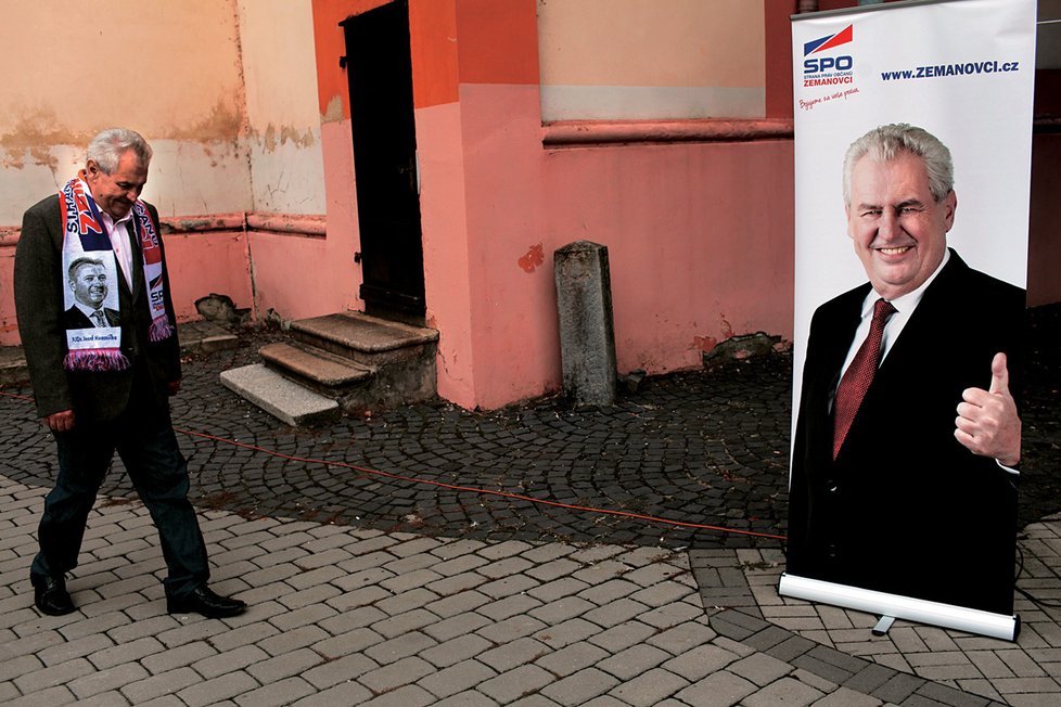 Miloš Zeman na mítinku v Ostrově nad Ohří. 2013