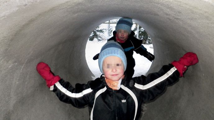 Budoucí rodiče by měli zvážit, zda své děti přivedou na svět a budou je vychovávat v cizině, kde mohou být pravidla hodně odlišná