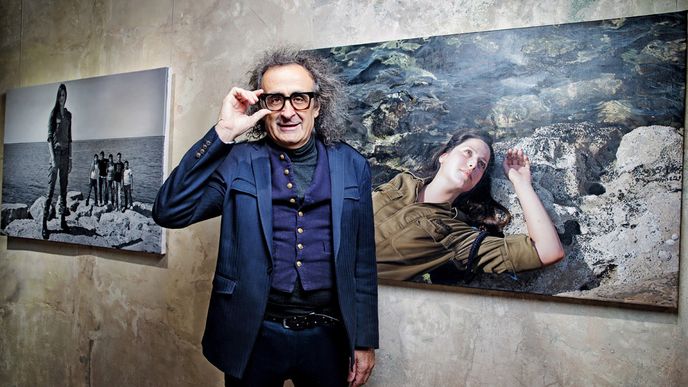 Yigal Ozeri vystavuje do konce týdne v Galerii SmetanaQ v Praze
