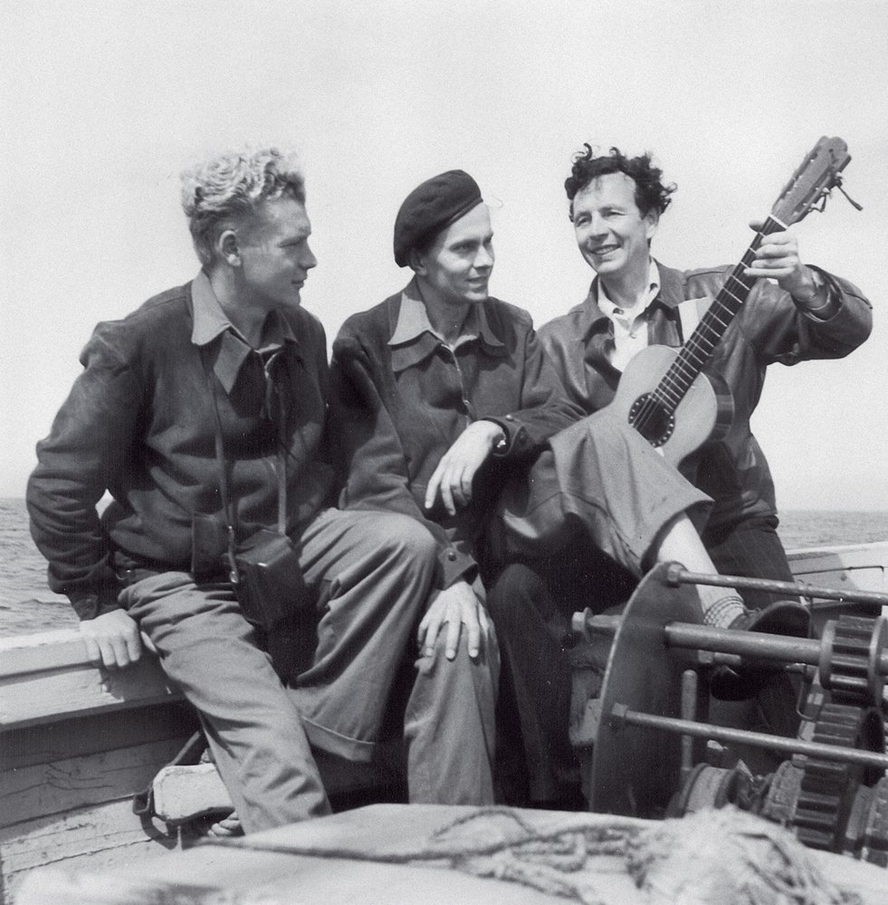 E. I. s Jiřím Hanzelkou (vlevo) a Miroslavem Zikmundem, Peru 1949