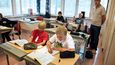 Finské školy neřeší, jak dobře jejich žáci zvládají standardizované testy, ale jak dobře jsou připraveni pro život