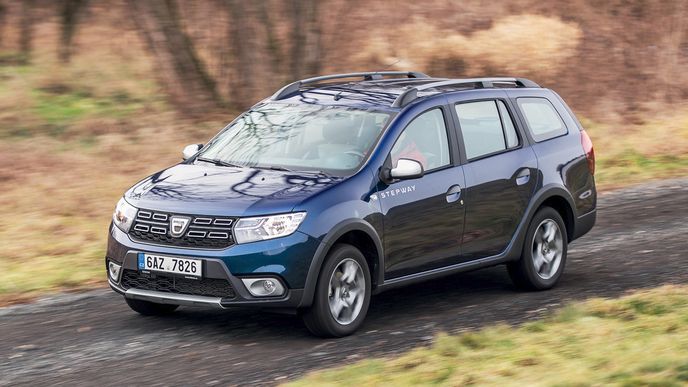 Logan MCV Stepway nabízí komfortní odpružení, které oceníte zejména na horších cestách se špatným povrchem